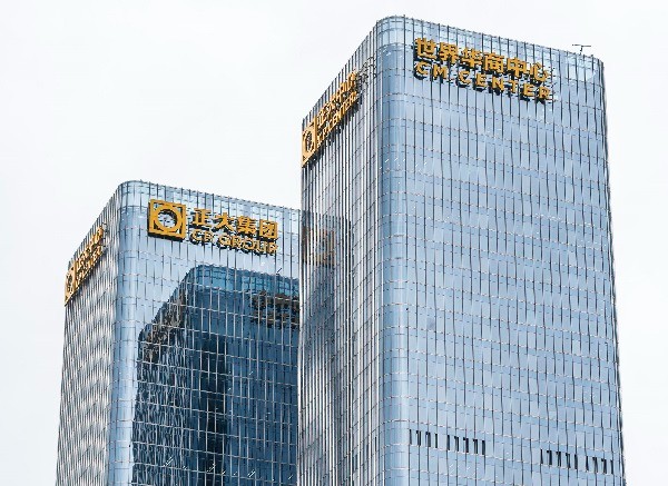 优质楼体发光字厂家应该具备哪些特点？