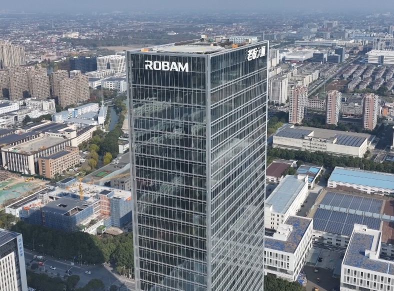 如何选择靠谱楼体发光字制作安装公司？